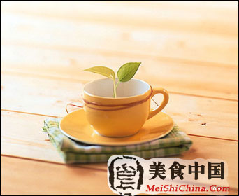 別出心裁的精致餐具