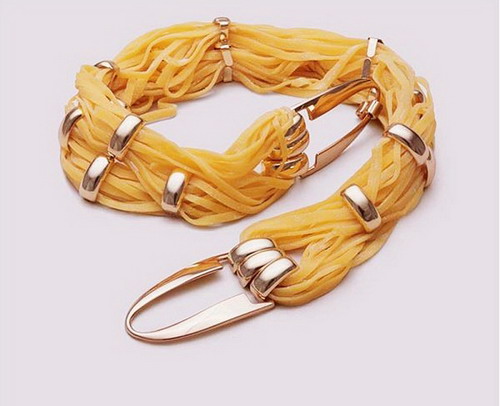 天啊,你見過茄子做的鞋么