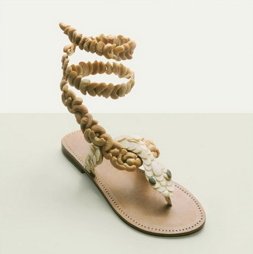 天啊,你見過茄子做的鞋么