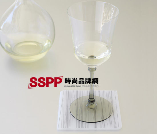 modern twist別出心裁餐具墊設(shè)計(jì)(一)