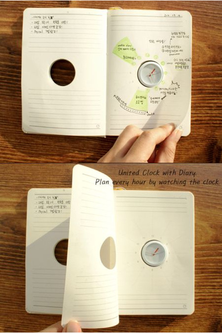帶時鐘的筆記本一舉兩得