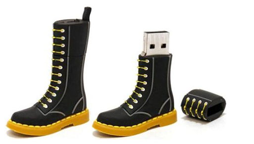 造型別致的馬丁靴紀念U盤