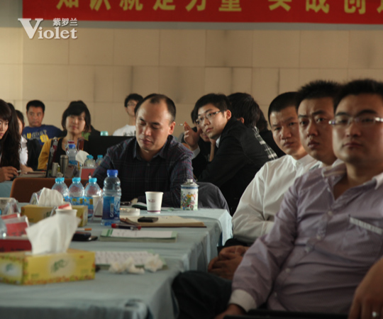 紫羅蘭家紡十月述職大會(huì)精彩繼續(xù)