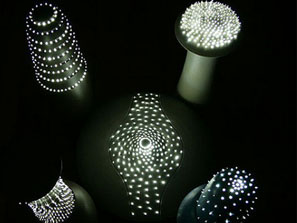 外星燈具“入侵” 為家居帶來(lái)新創(chuàng)意