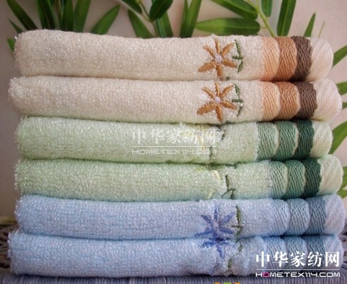 毛巾要選淺色和白色全棉產品