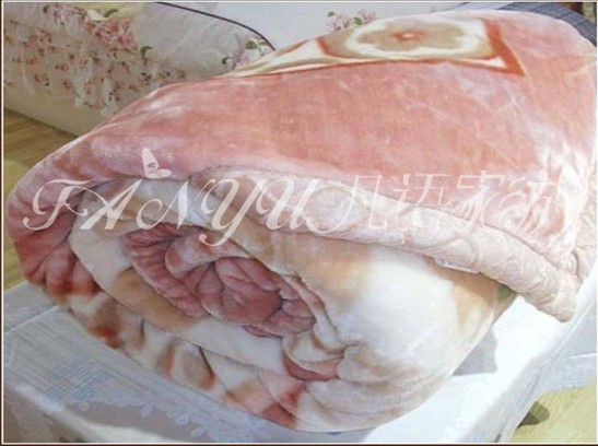 凡語家紡:透氣舒適的拉舍爾毛毯