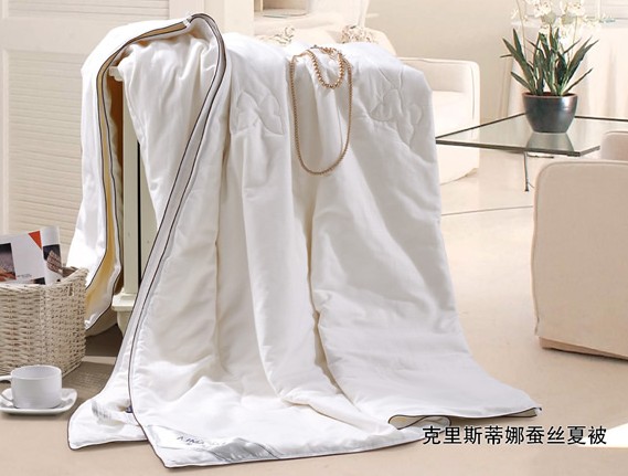 居夢萊家紡:蠶絲被怎么洗能洗的干凈?