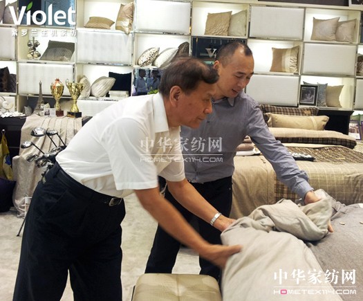 中華民營企業(yè)聯(lián)合會劉萬忠考察紫羅蘭