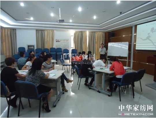 寶縵家紡新店培訓怡爽秋日精彩不斷