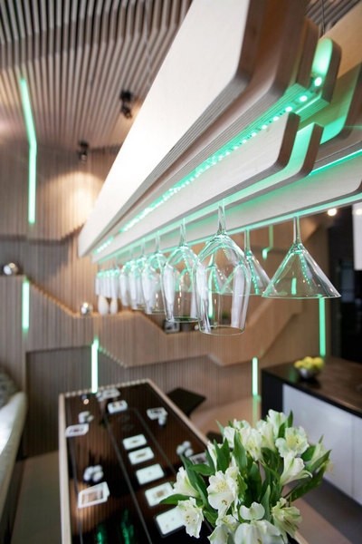 廚房也炫目動感美學的餐廚設計