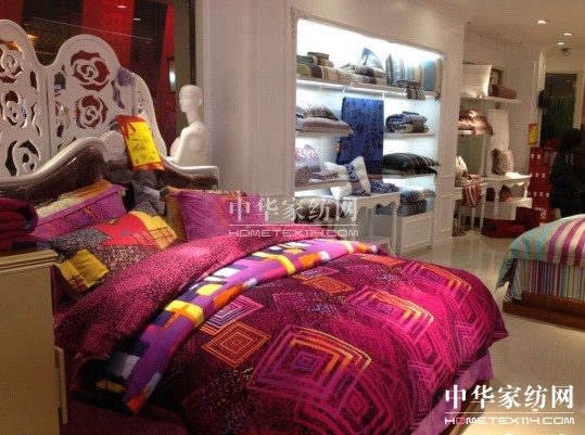 龍港最大家紡形象店盛大開業(yè)