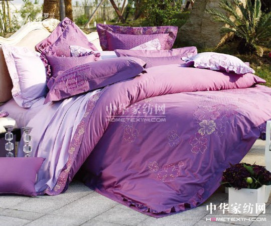 紫羅蘭:印花繡花床品的洗滌注意事項