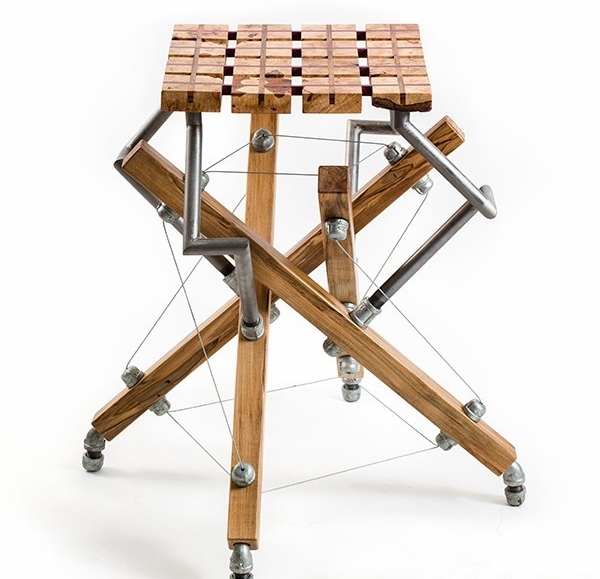 哥特式風(fēng)格的休閑桌(1)