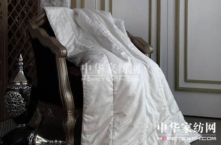 藝術與科技創新打造轉基因桑蠶絲