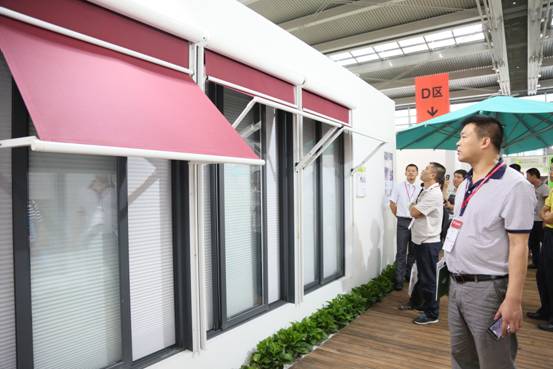 未來之家遮陽窗飾精英共論智能家居應(yīng)用趨勢