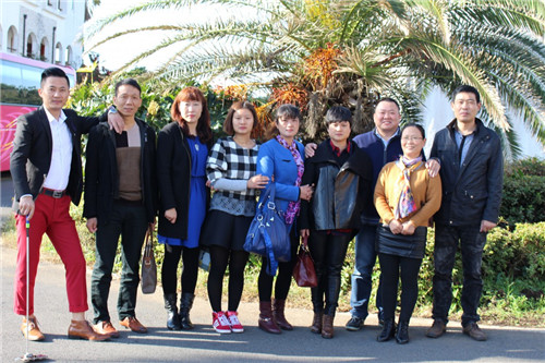 圣富萊家紡:帶上夢想 隨輕風旅行