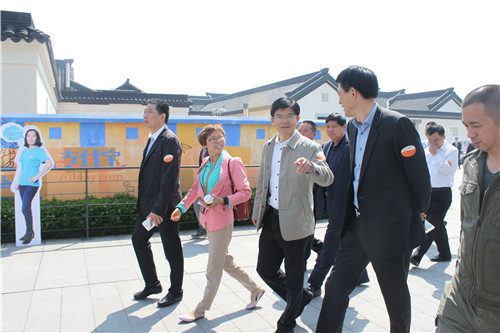 江蘇海門家紡商會赴杭州進(jìn)行學(xué)習(xí)考察