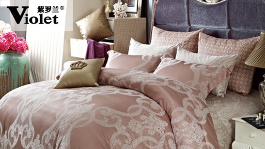紫羅蘭床品中的色彩語言,靜靜感受藝術的靈動