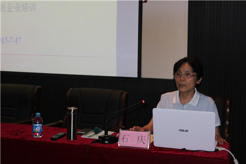 疊石橋第一期家紡產(chǎn)品培訓(xùn)班會(huì)議召開(kāi)