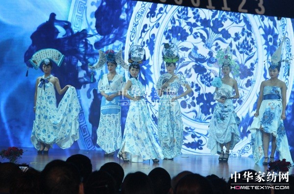 雨蘭“詩意生活•2016”新品演藝會璀璨綻放