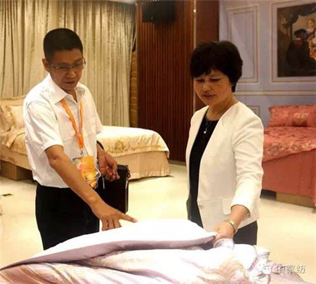 慕想集團2016秋冬新品發布會召開