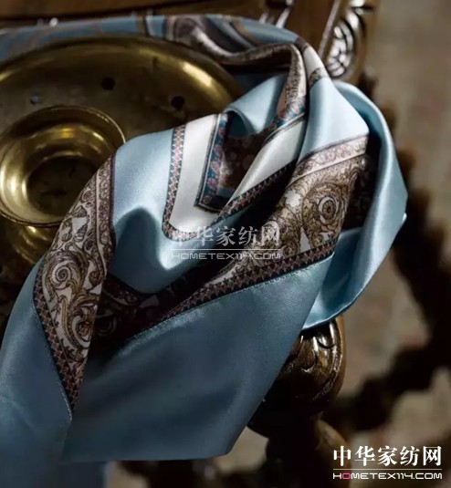 張小嫻:女人一定要擁有一個(gè)真絲枕套