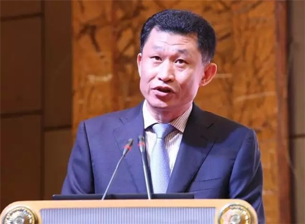 如何做到“時尚科技與協(xié)同創(chuàng)新”?聽聽中國紡織服裝企業(yè)家活動日暨海上絲綢之路產(chǎn)業(yè)對接會上的聲音