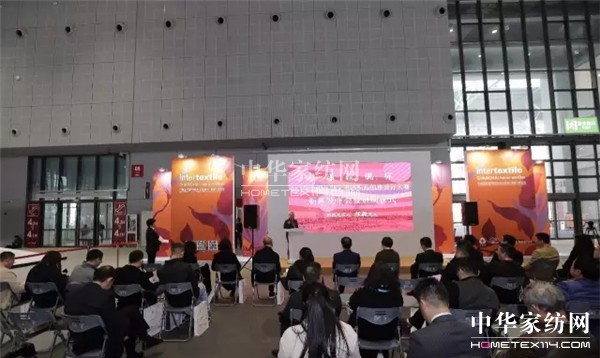 [Y(ji)]2017ЇHüƷoϣģ[(hu)