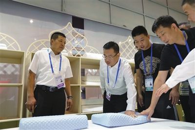 南通疊石橋貿易試點出口印度巴基斯坦5億美元