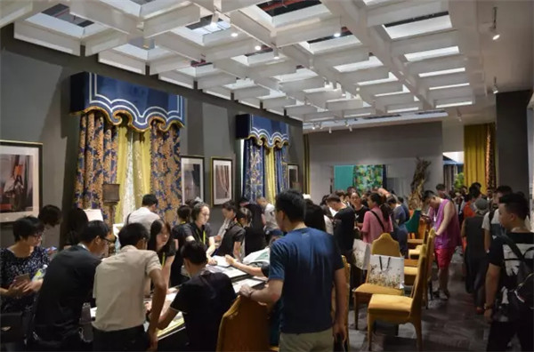 ʂˆ᣿2018＾Ҽչͨѽ_