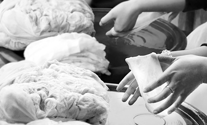 夕禾絲綢學堂之蠶絲被的制作