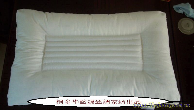 保健枕 規(guī)格48*73 用途枕頭 成份幼齡蠶砂\植物棉