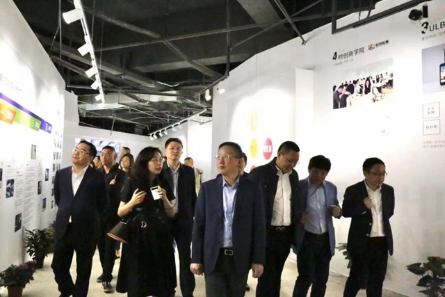 32f壬ɽ9000fԪʮЇҼ彻ו(hu)¡_xͨݼҼa(chn)I(y)1+3¸