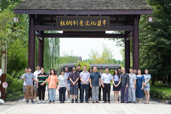 rhrδl(f)չ}ՓںݽzIС(zhn)e