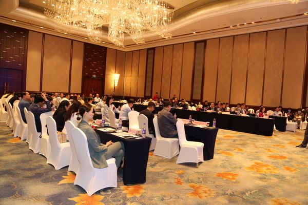 RИI(y)ɼҼP𺽡uмҼf(xi)¡_