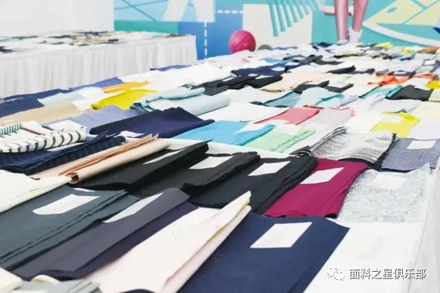 ֪ͨϿ^Ƽ(chung)ǣrС2022Ї֮{(dio)ʽ